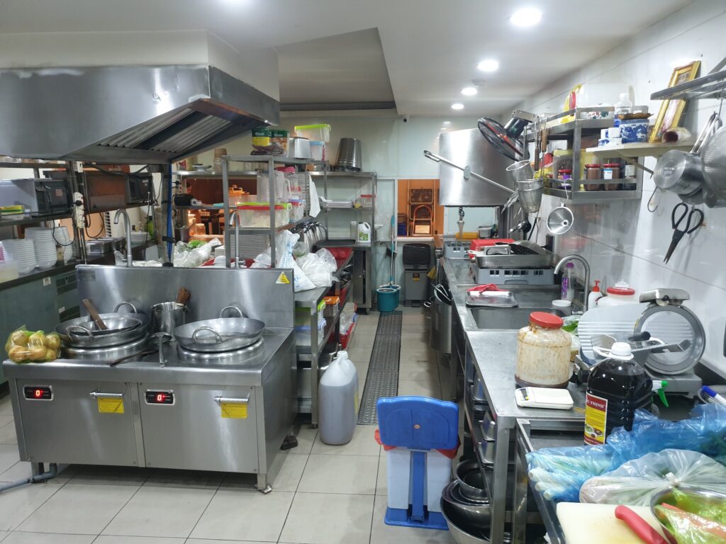 Thu mua nhà hàng quán ăn Hoàng Long